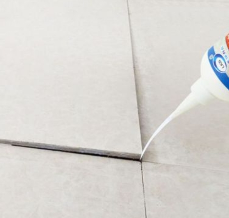 临县瓷砖空鼓维修公司分享卫生间瓷砖脱落的原因可能有以下几点